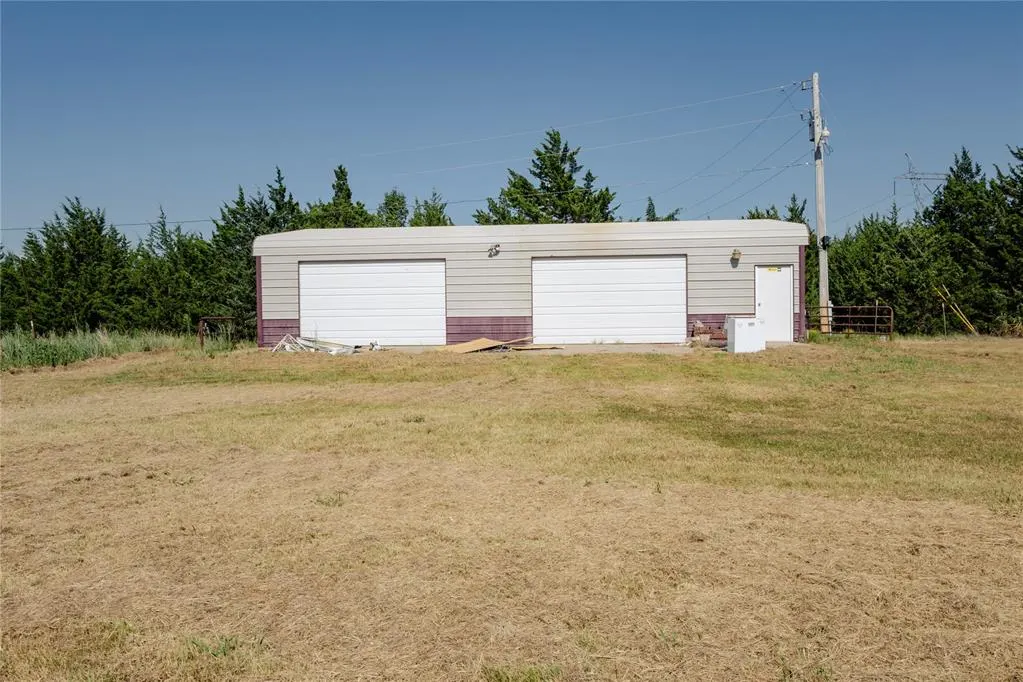 Photo 39 — 339736 E Highline Road, Chandler, OK 74834