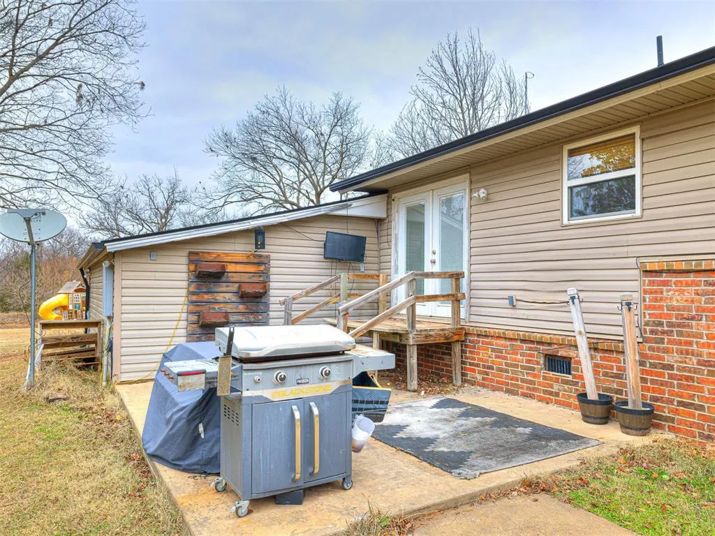 Photo 9 — 104475 S 3520 Road, Prague, OK 74864