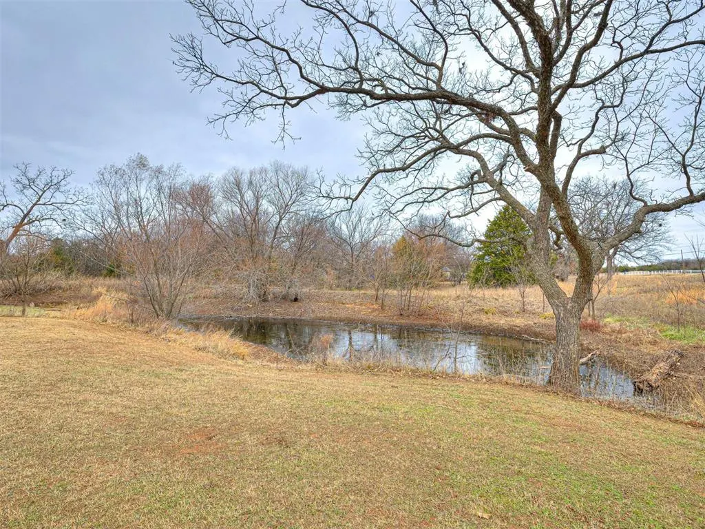 Photo 13 — 104475 S 3520 Road, Prague, OK 74864