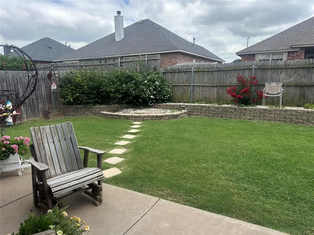 Photo 5 — 1120 SW 128th Street, Oklahoma City, OK 73170