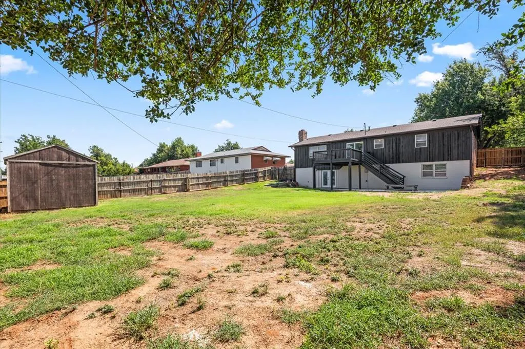 Photo 33 — 1904 S 21st Street, Chickasha, OK 73018