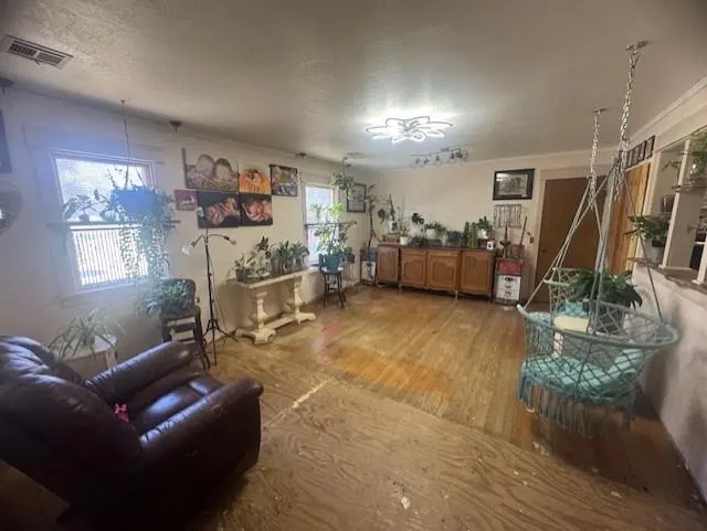Photo 12 — 111 E Locust Avenue, Sayre, OK 73662