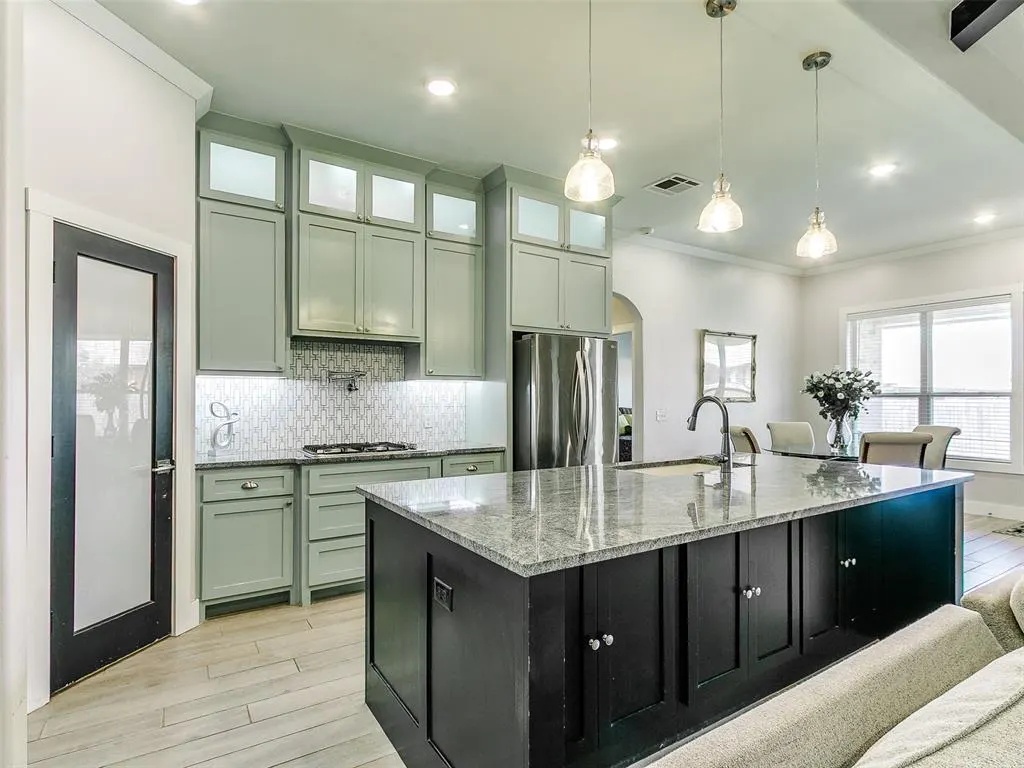 Photo 9 — 3726 Addison Avenue, Norman, OK 73072