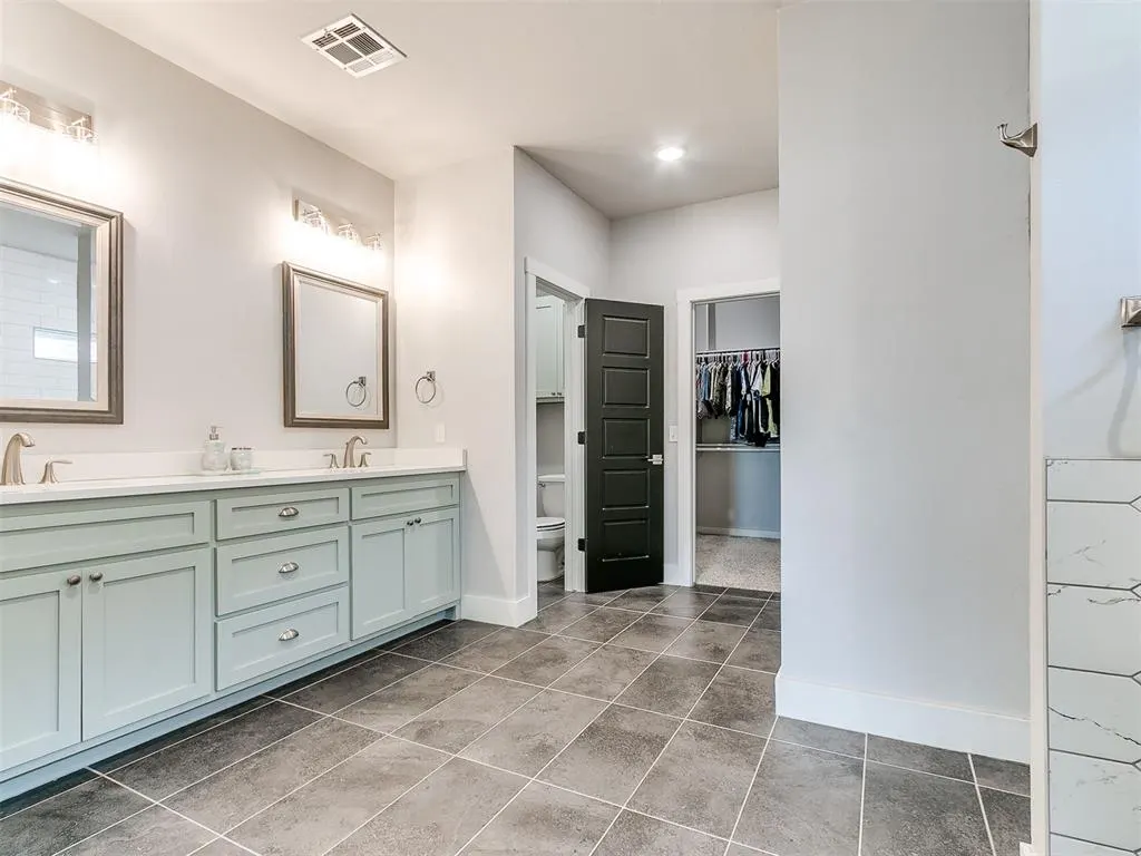 Photo 11 — 3726 Addison Avenue, Norman, OK 73072