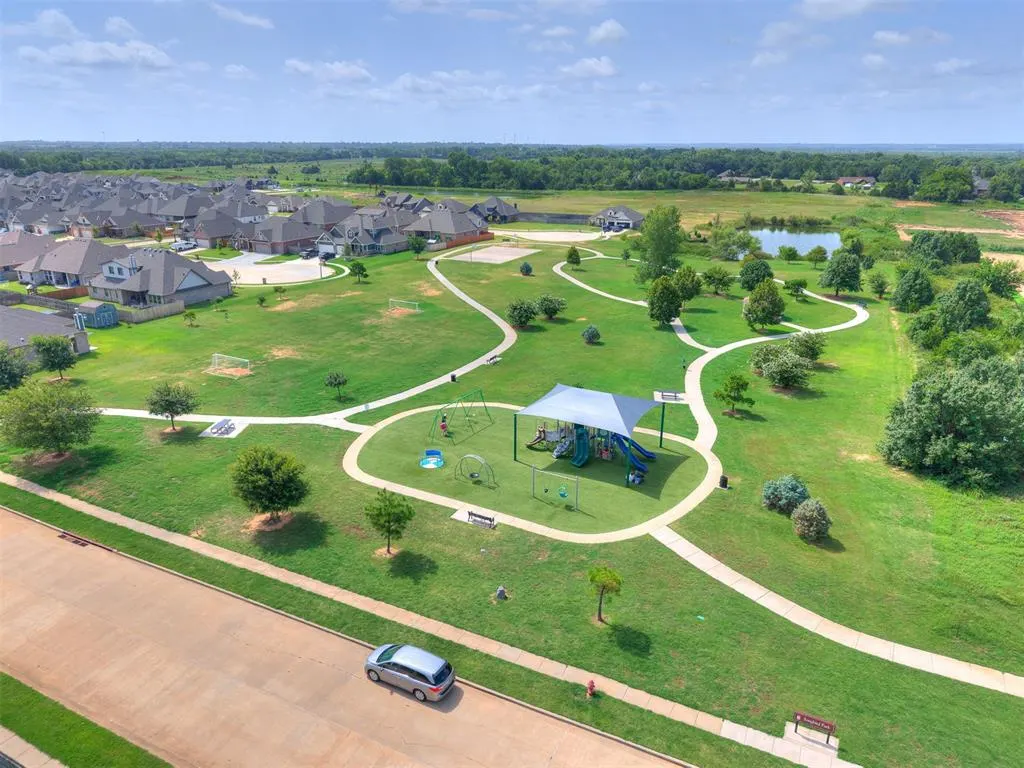 Photo 23 — 3726 Addison Avenue, Norman, OK 73072