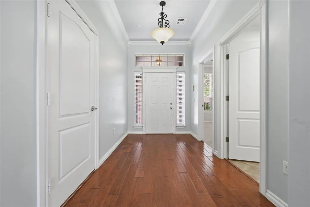 Photo 5 — 3611 Gullane Drive, Norman, OK 73072