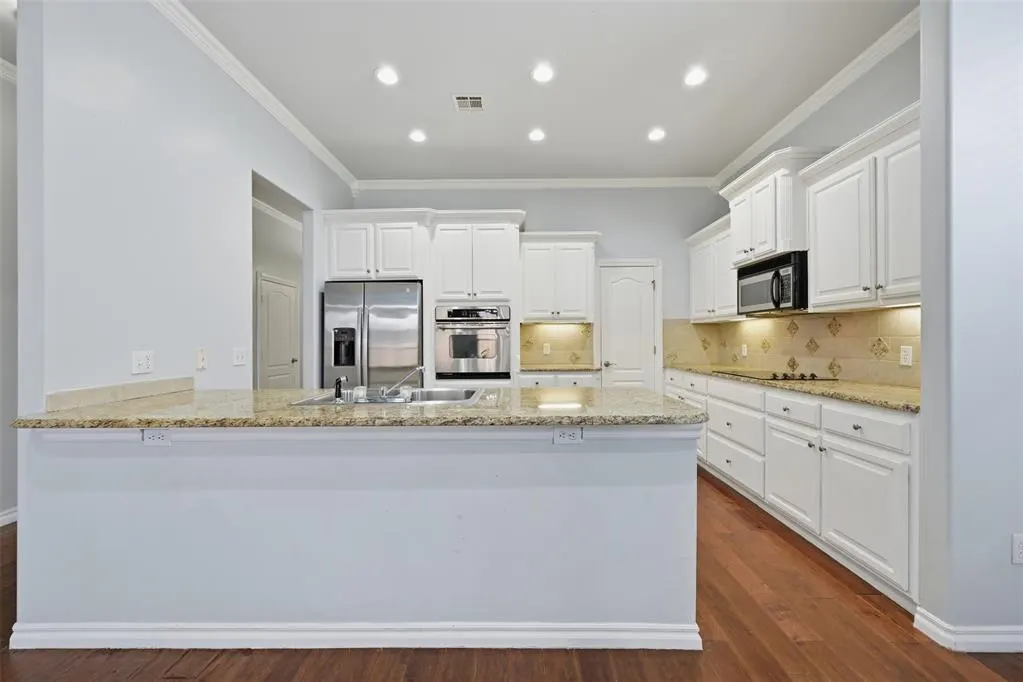 Photo 10 — 3611 Gullane Drive, Norman, OK 73072