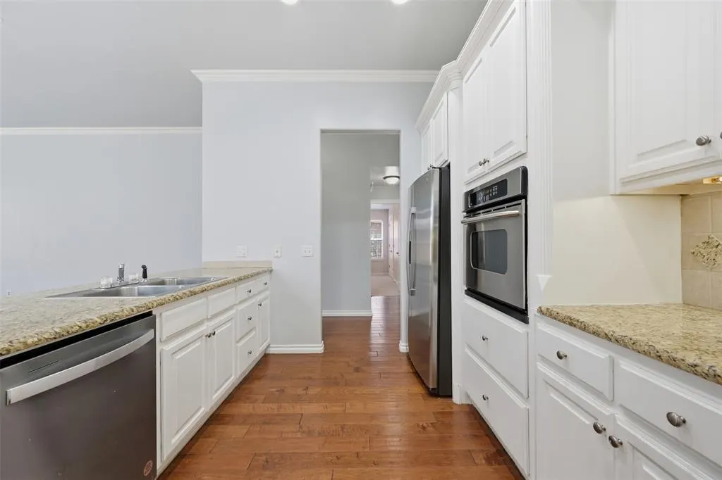 Photo 12 — 3611 Gullane Drive, Norman, OK 73072