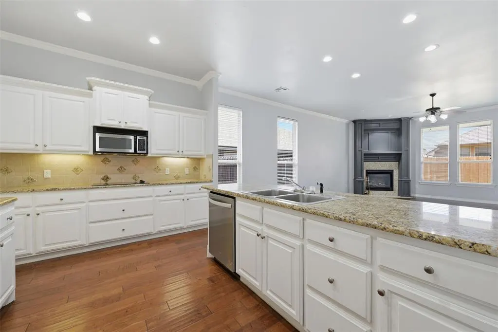 Photo 13 — 3611 Gullane Drive, Norman, OK 73072