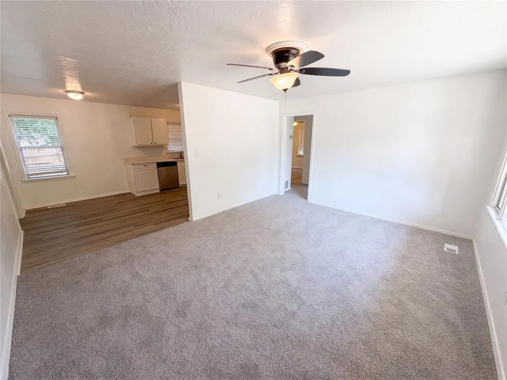 Photo 9 — 7211 NW 45th Street, Bethany, OK 73008