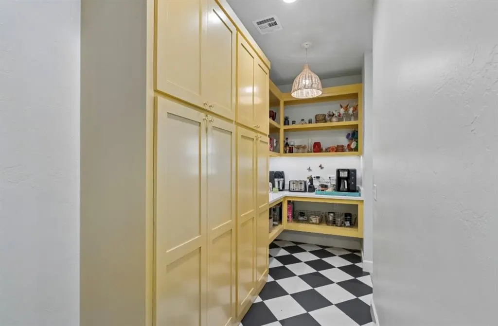 Photo 12 — 32700 Tincup Drive, Shawnee, OK 74804