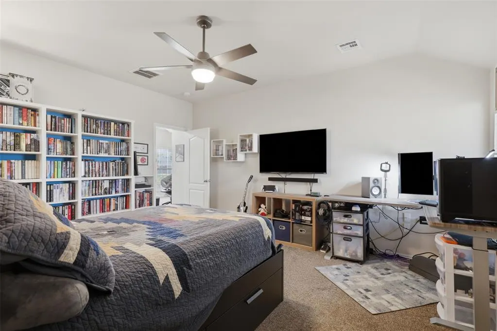 Photo 19 — 724 Eastview Court, Yukon, OK 73099