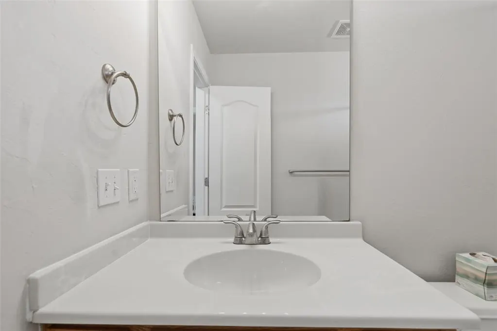 Photo 25 — 724 Eastview Court, Yukon, OK 73099
