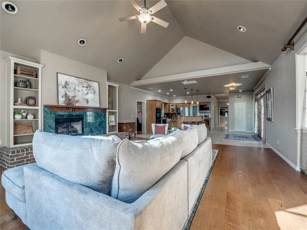 Photo 13 — 4801 W Canyon Road, Guthrie, OK 73044