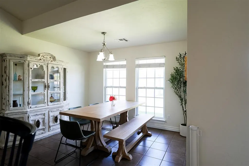 Photo 12 — 2819 Deer Run, Altus, OK 73521