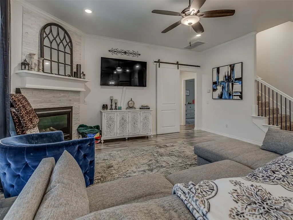 Photo 9 — 3710 Andrew Court, Norman, OK 73072