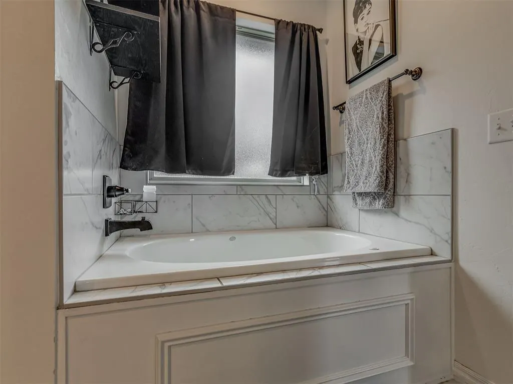 Photo 22 — 3710 Andrew Court, Norman, OK 73072