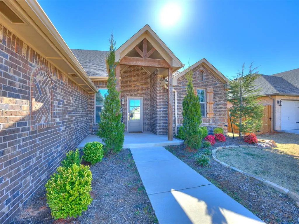 Photo 2 — 1412 NW 17th Place, Newcastle, OK 73065