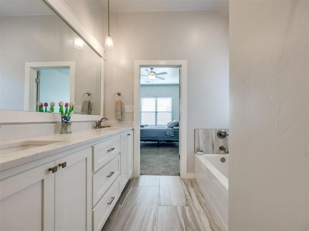 Photo 13 — 1412 NW 17th Place, Newcastle, OK 73065