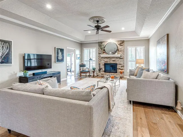 Photo 8 — 1401 Sandhurst Circle, Edmond, OK 73034