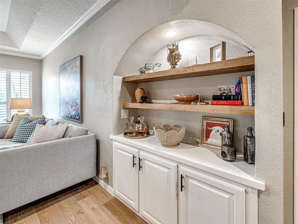 Photo 11 — 1401 Sandhurst Circle, Edmond, OK 73034