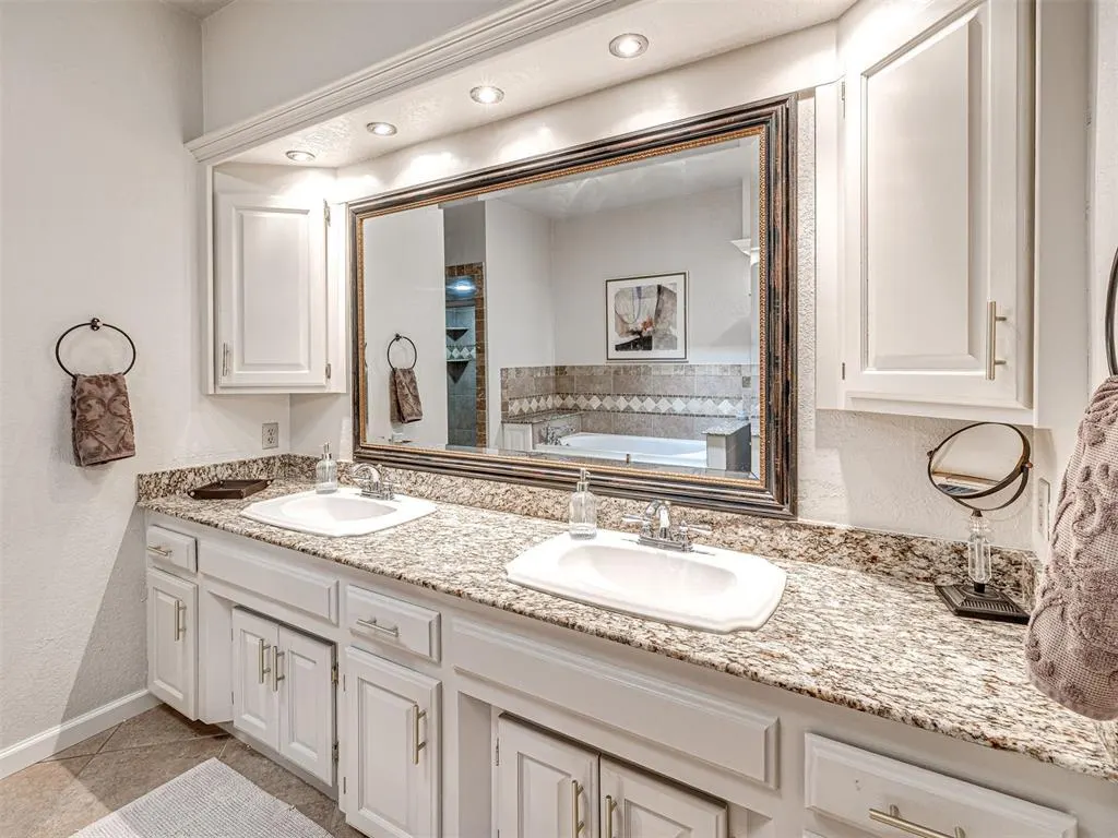 Photo 24 — 1401 Sandhurst Circle, Edmond, OK 73034