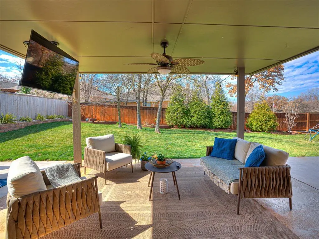 Photo 34 — 1401 Sandhurst Circle, Edmond, OK 73034