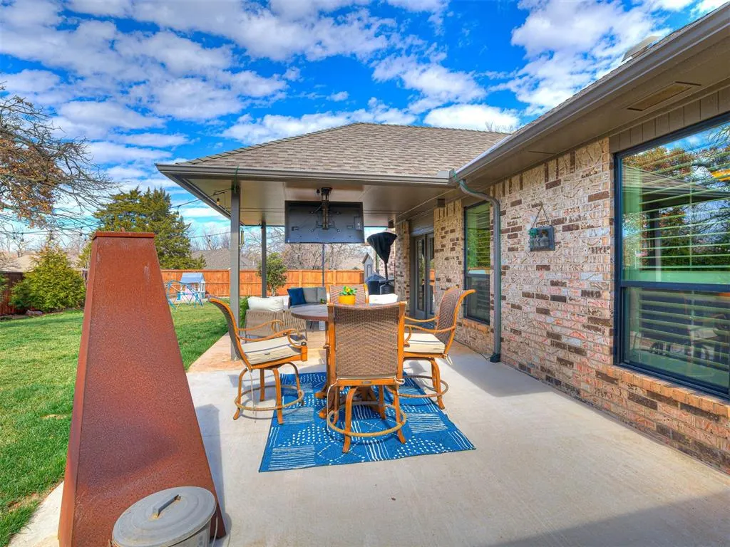Photo 37 — 1401 Sandhurst Circle, Edmond, OK 73034