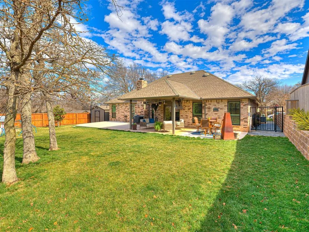 Photo 38 — 1401 Sandhurst Circle, Edmond, OK 73034