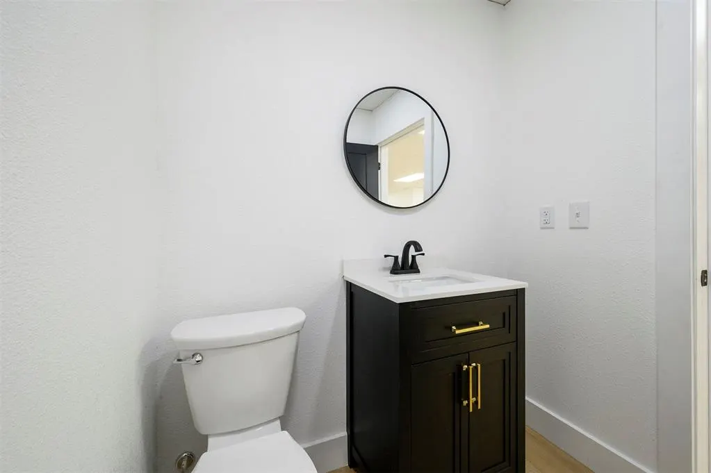 Photo 33 — 1420 E Washington Street, Idabel, OK 74745