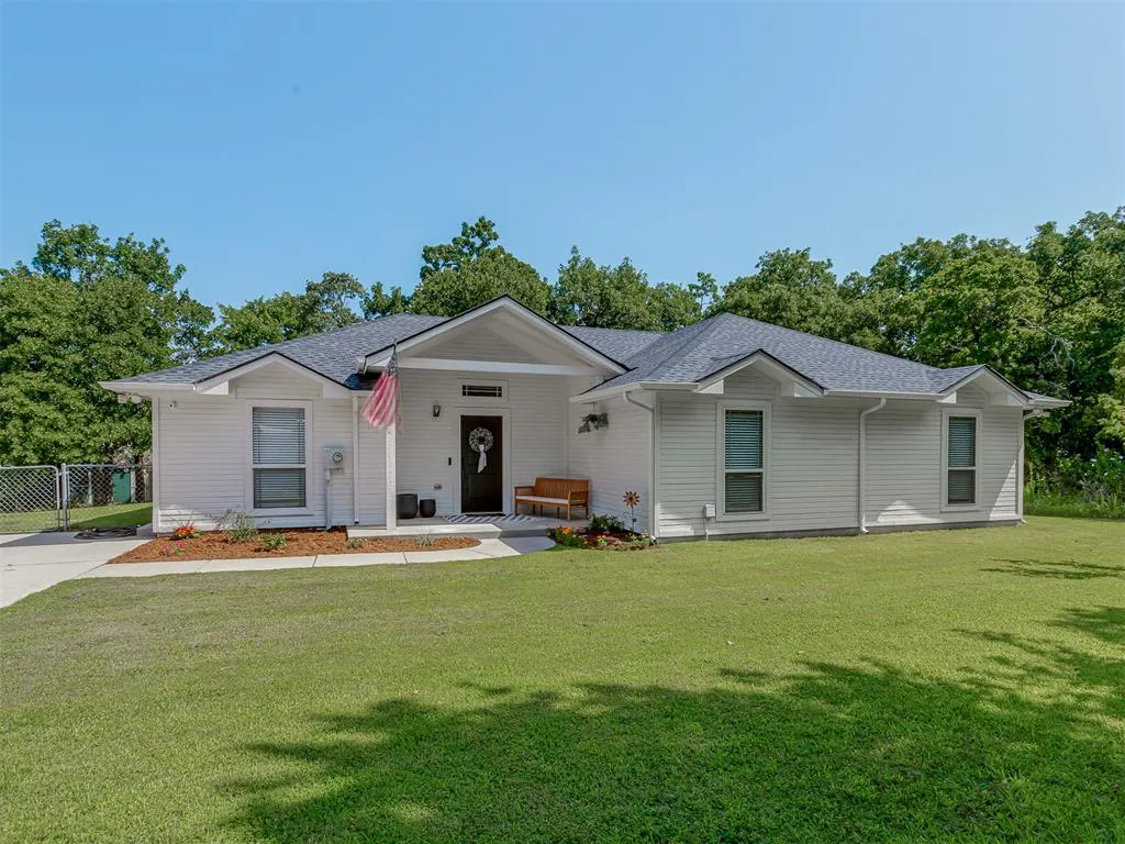 Front exterior — 3170 Red Fox Trail, Edmond, OK 73034