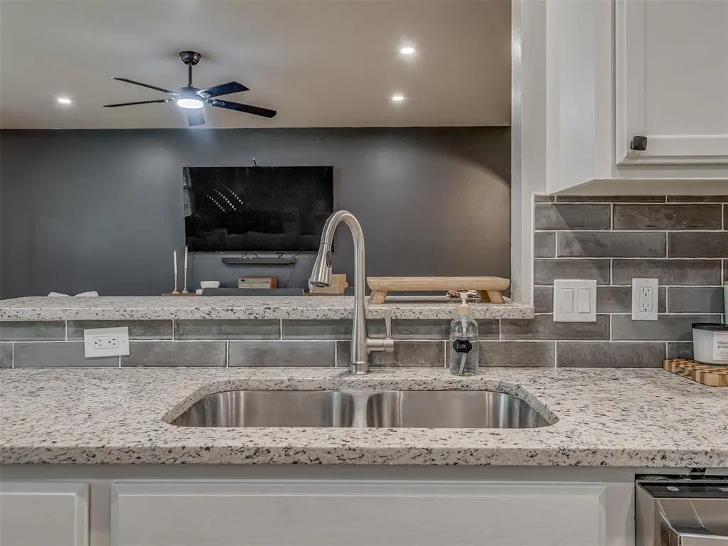 Photo 9 — 3170 Red Fox Trail, Edmond, OK 73034
