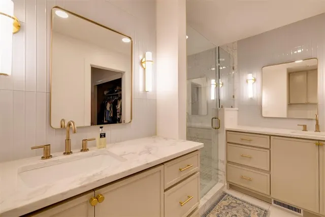 Photo 5 — 1101 Woodlawn Place, Oklahoma City, OK 73118