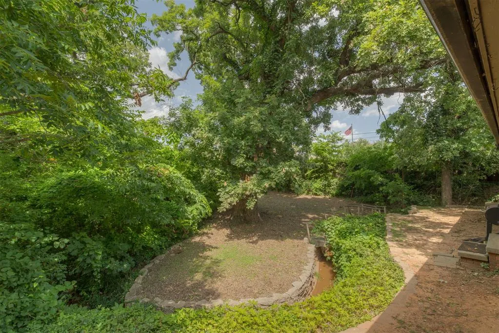 Photo 32 — 1101 Woodlawn Place, Oklahoma City, OK 73118