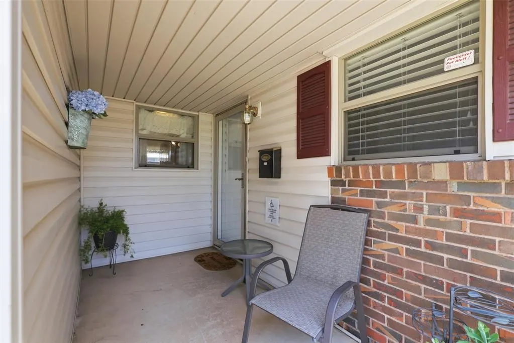 Photo 4 — 4312 N Sterling Avenue, Oklahoma City, OK 73122