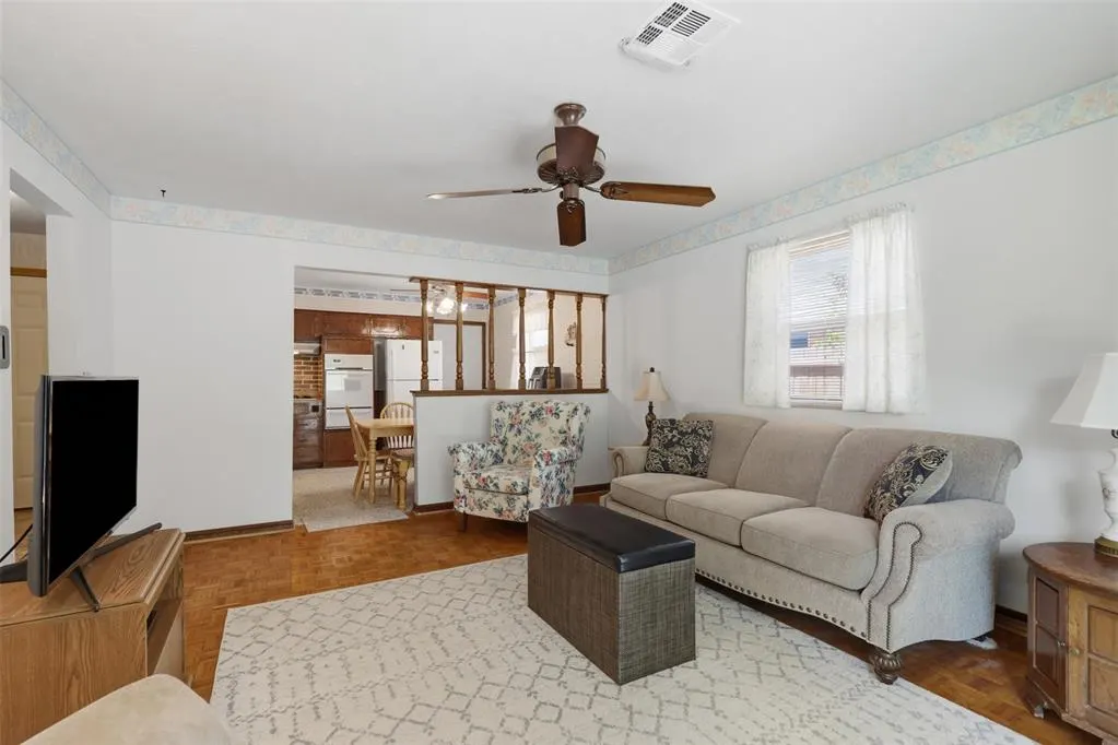 Photo 7 — 4312 N Sterling Avenue, Oklahoma City, OK 73122