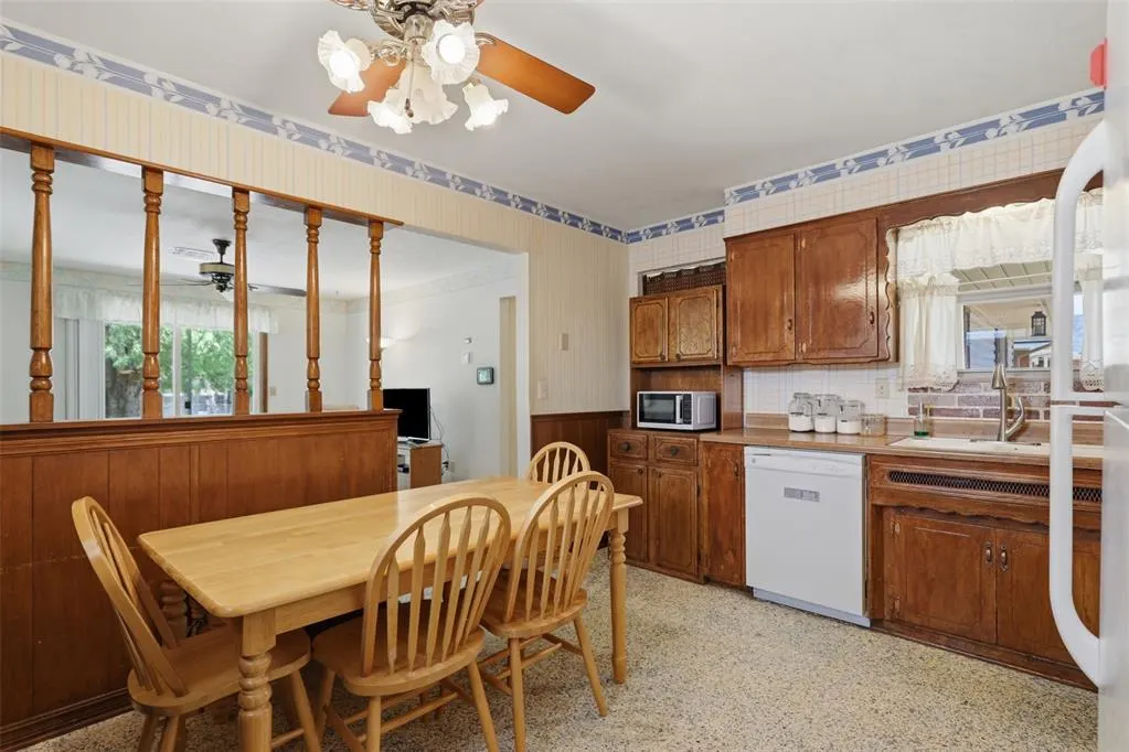 Photo 10 — 4312 N Sterling Avenue, Oklahoma City, OK 73122