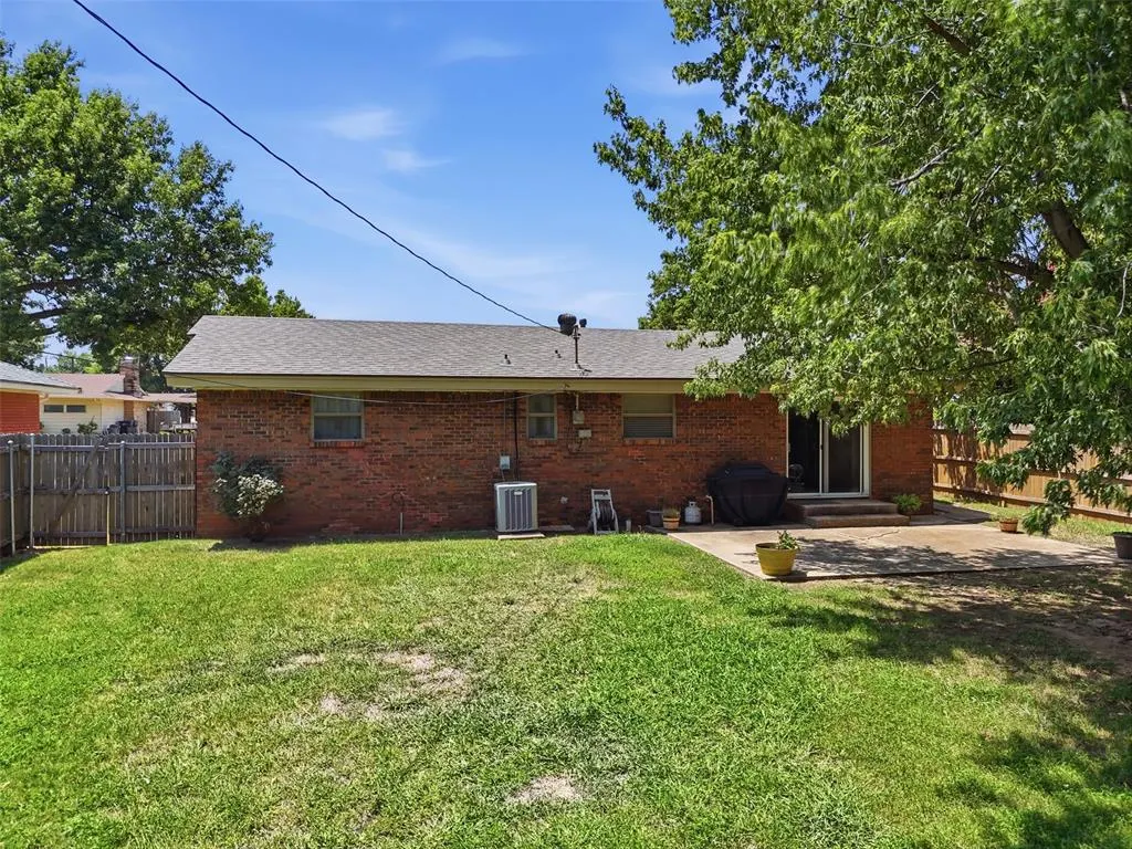 Photo 24 — 4312 N Sterling Avenue, Oklahoma City, OK 73122