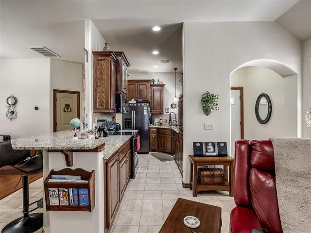 Photo 8 — 1228 SW 85th Terrace, Oklahoma City, OK 73139