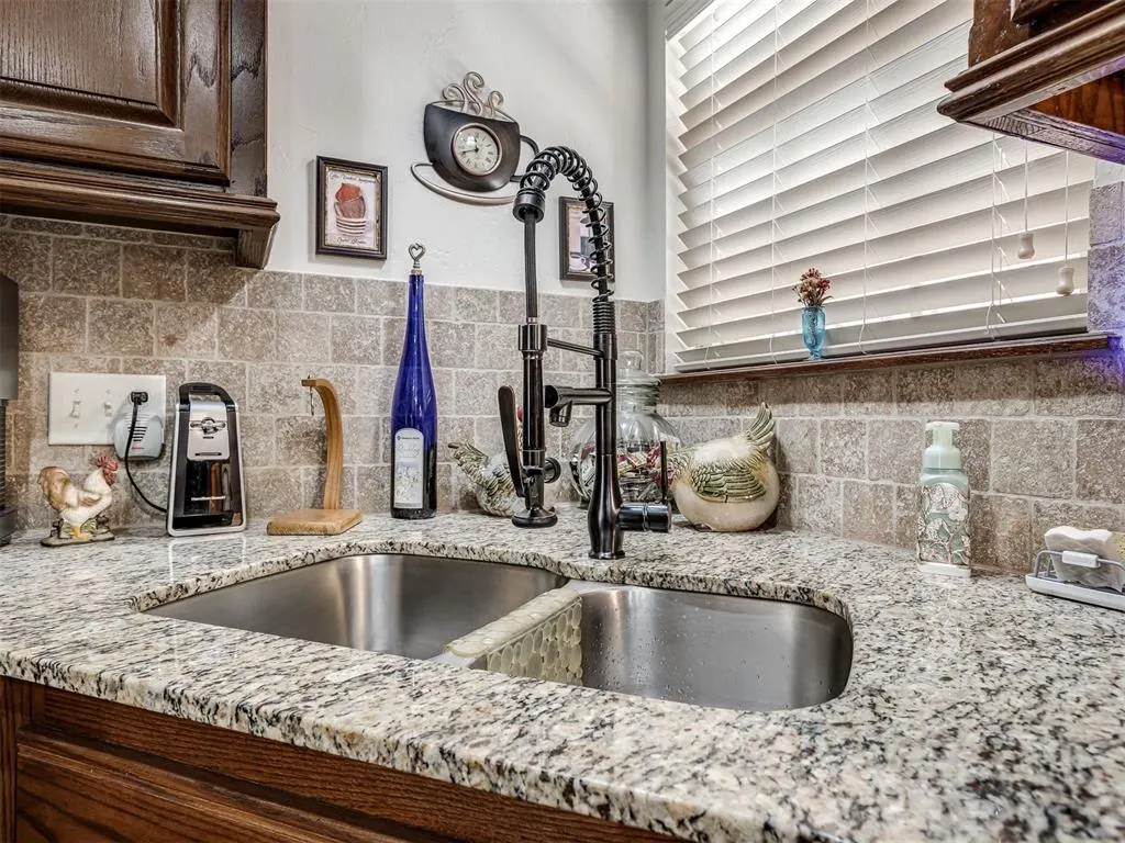 Photo 13 — 1228 SW 85th Terrace, Oklahoma City, OK 73139