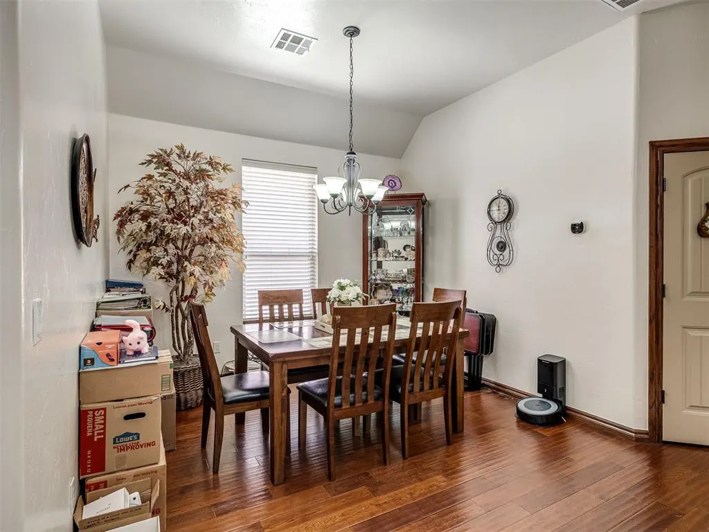 Photo 16 — 1228 SW 85th Terrace, Oklahoma City, OK 73139