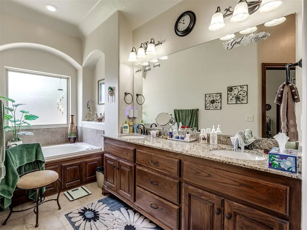 Photo 23 — 1228 SW 85th Terrace, Oklahoma City, OK 73139
