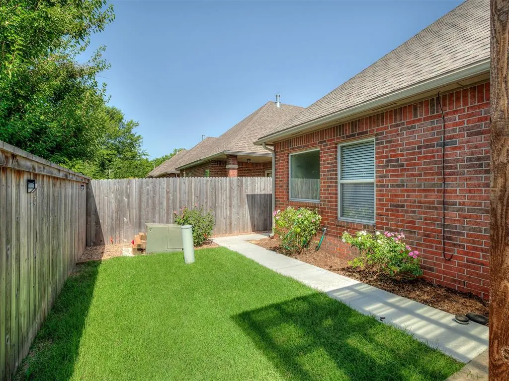 Photo 37 — 1228 SW 85th Terrace, Oklahoma City, OK 73139