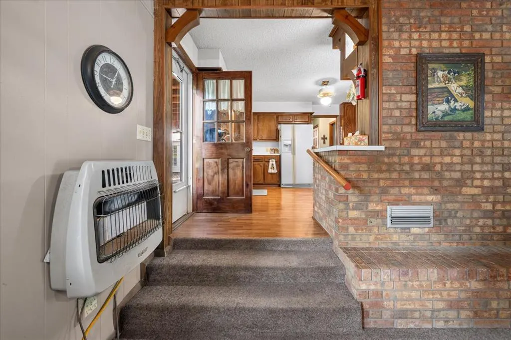 Photo 4 — 673 RYMER Road, Valliant, OK 74764