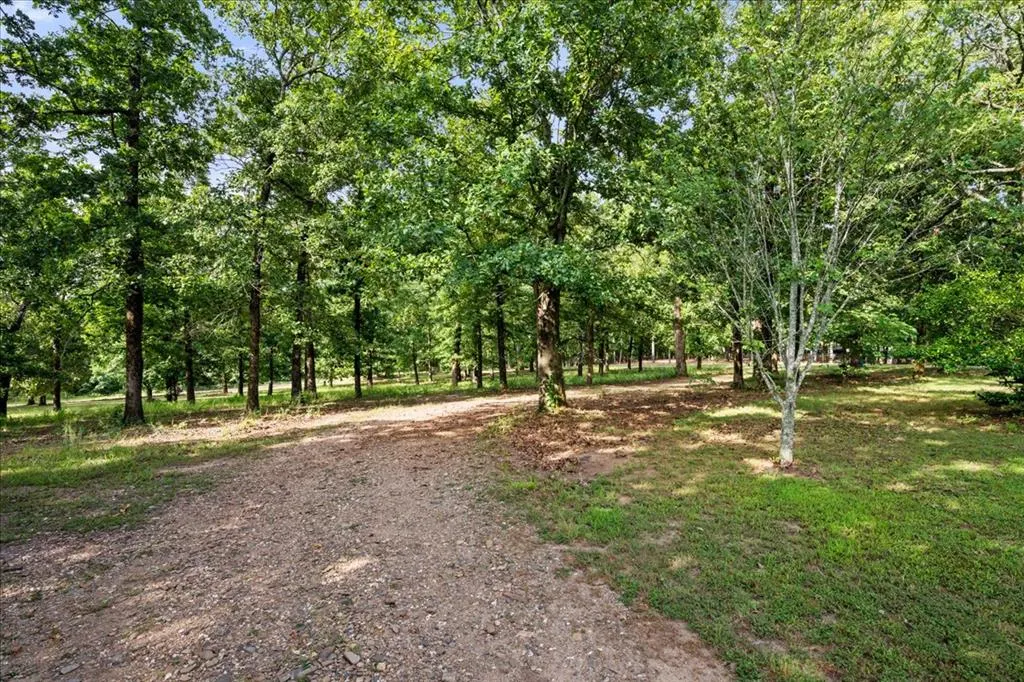 Photo 37 — 673 RYMER Road, Valliant, OK 74764