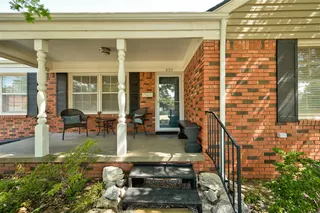 Sold home at 439 NW 44th Street