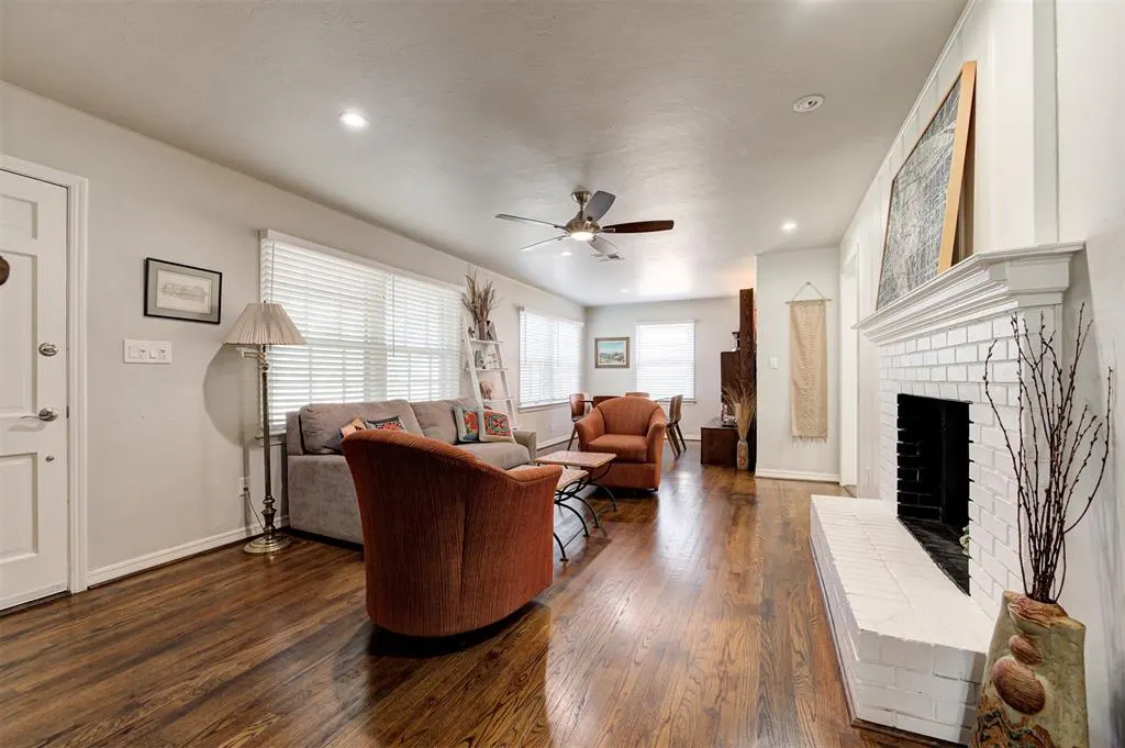 Photo 5 — 439 NW 44th Street, Oklahoma City, OK 73118