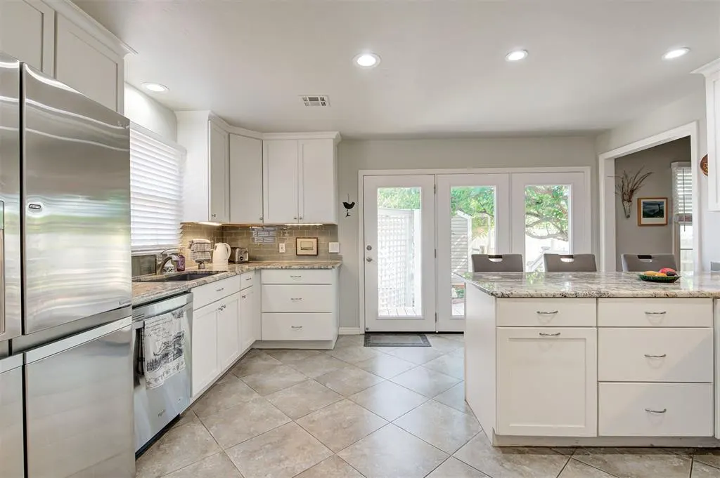 Photo 17 — 439 NW 44th Street, Oklahoma City, OK 73118