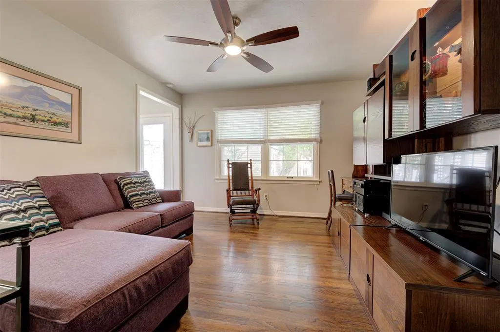Photo 22 — 439 NW 44th Street, Oklahoma City, OK 73118