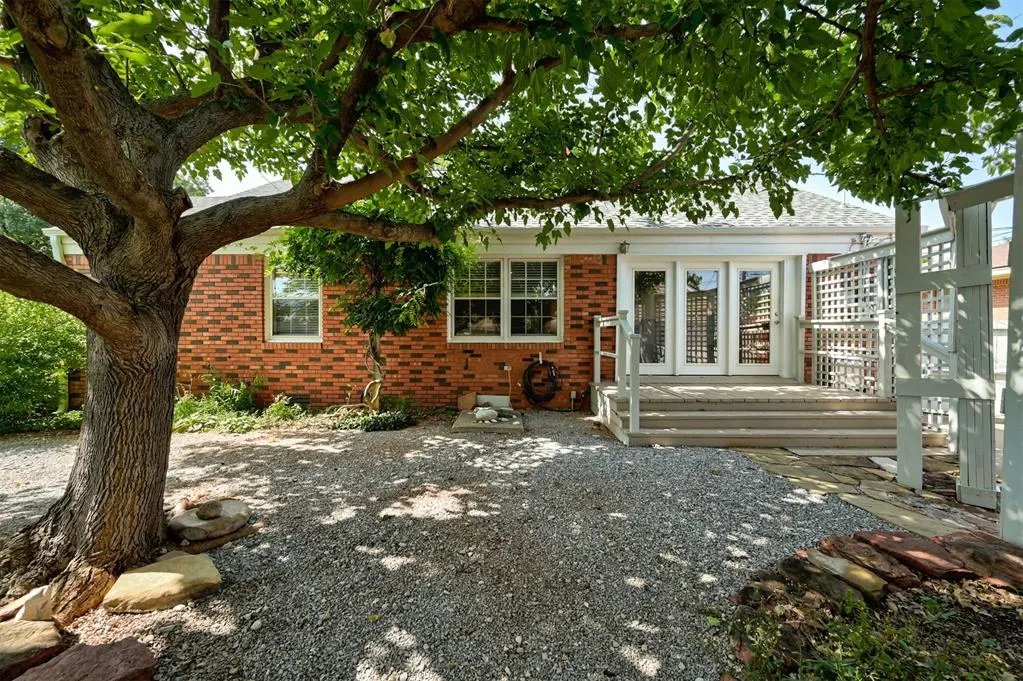 Photo 41 — 439 NW 44th Street, Oklahoma City, OK 73118